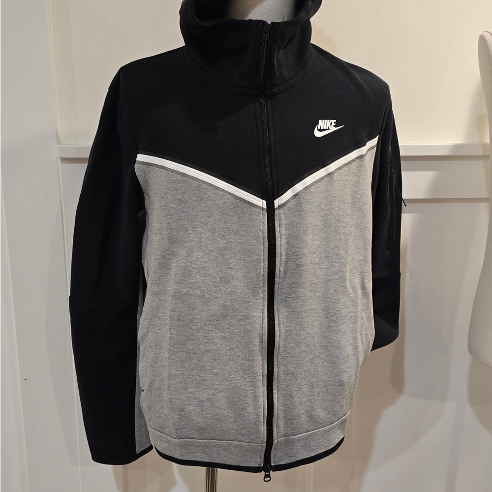 Black, White, and Grey Nike Tech